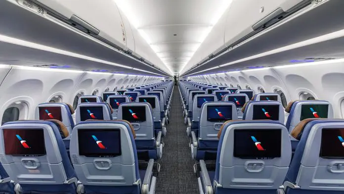 American Airlines prepara expansão de assentos premium, telas individuais e conectividade em sua frota de corredor único. Crédito: Divulgação/American Airlines American Airlines prepara expansão de assentos premium, telas individuais e conectividade em sua frota de corredor único. Crédito: Divulgação/American Airlines
