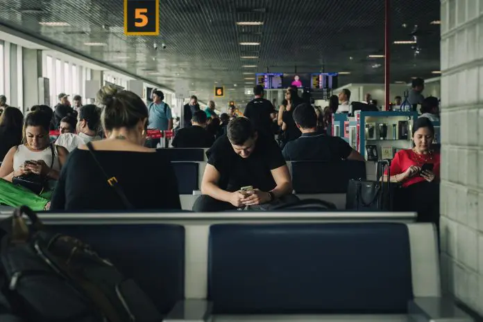 Abear estima que mudanças tributárias podem retirar entre 4,1 milhões e 5,1 milhões de passageiros do mercado doméstico. Crédito: Lucas Oliveira/pexels