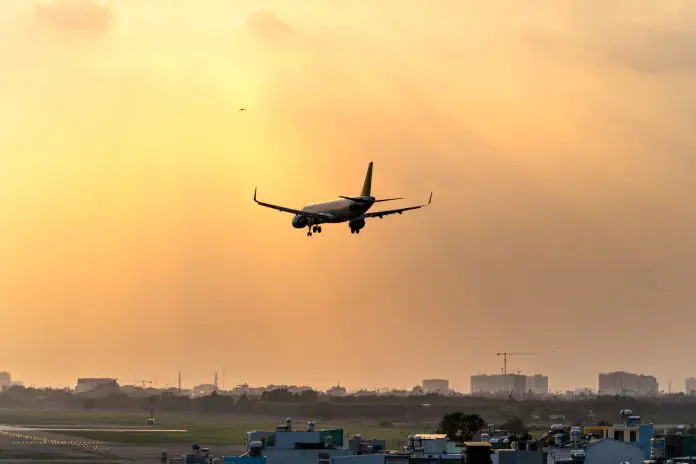 Setor aéreo alerta que incerteza tributária já interfere em decisões de companhias internacionais sobre ampliação de operações no mercado brasileiro. Crédito: Quang Nguyen Vinh/pexels Setor aéreo alerta que incerteza tributária já interfere em decisões de companhias internacionais sobre ampliação de operações no mercado brasileiro. Crédito: Quang Nguyen Vinh/pexels