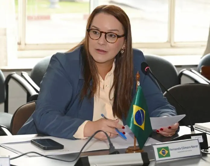 Fernanda Norat, secretária executiva do Ministério do Turismo, apresentou o Visit South America durante reunião do Mercosul em Montevidéu. Crédito: Divulgação/MTur Fernanda Norat, secretária executiva do Ministério do Turismo, apresentou o Visit South America durante reunião do Mercosul em Montevidéu. Crédito: Divulgação/MTur