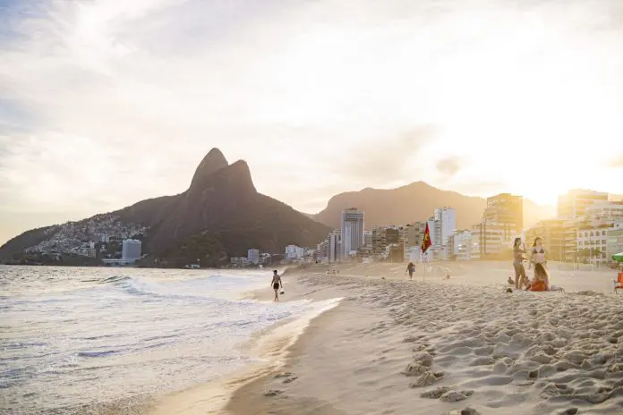 Rio prevê alta de 15% nos eventos em 2026 e projeta temporada aquecida, com crescimento nos transportes e cruzeiros. Rio prevê alta de 15% nos eventos em 2026 e projeta temporada aquecida, com crescimento nos transportes e cruzeiros.
