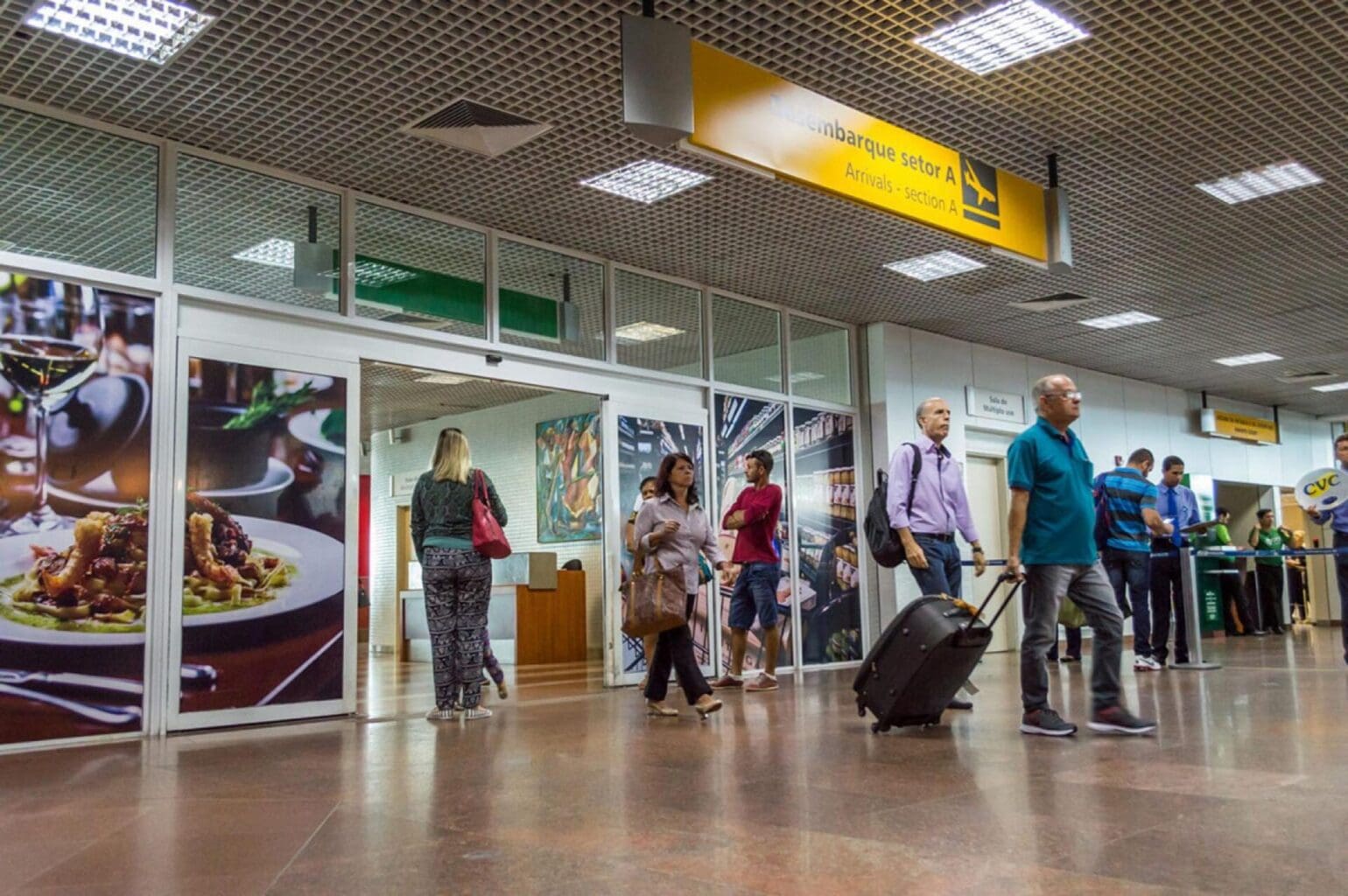 Fluxo de passageiros no Aeroporto Internacional Zumbi dos Palmares. Foto: Divulgação