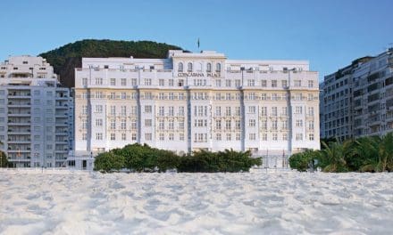 Copacabana Palace eterniza sua história em livro
