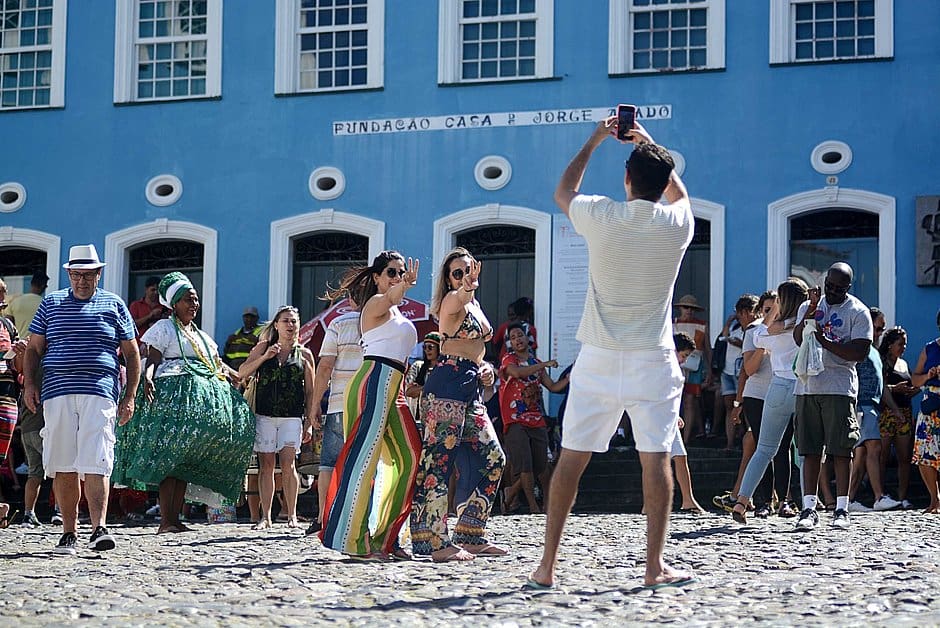 Turistas no Pelourinho. Foto: Tatiana Azeviche/Setur-BA