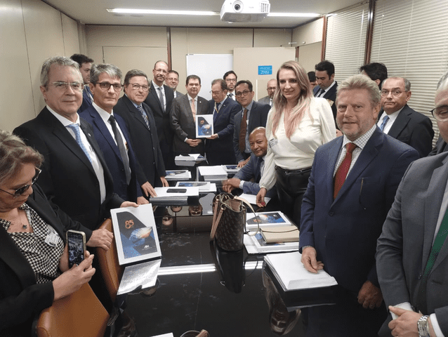 Representantes da indústria hoteleira vão ao Congresso conversar sobre reforma tributária