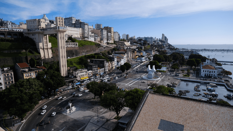 Inscrições em curso de Atrativos Naturais para guias de Turismo do Nordeste irão até 17.07. Elevador Lacerda - Salvador (BA). Foto: Roberto Castro/MTur.