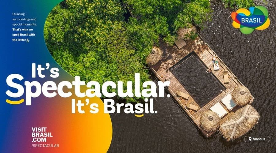 As peças da campanha fazem um jogo de palavras que representam o Brasil e, em inglês, iniciam com a letra S. O slogan central é 