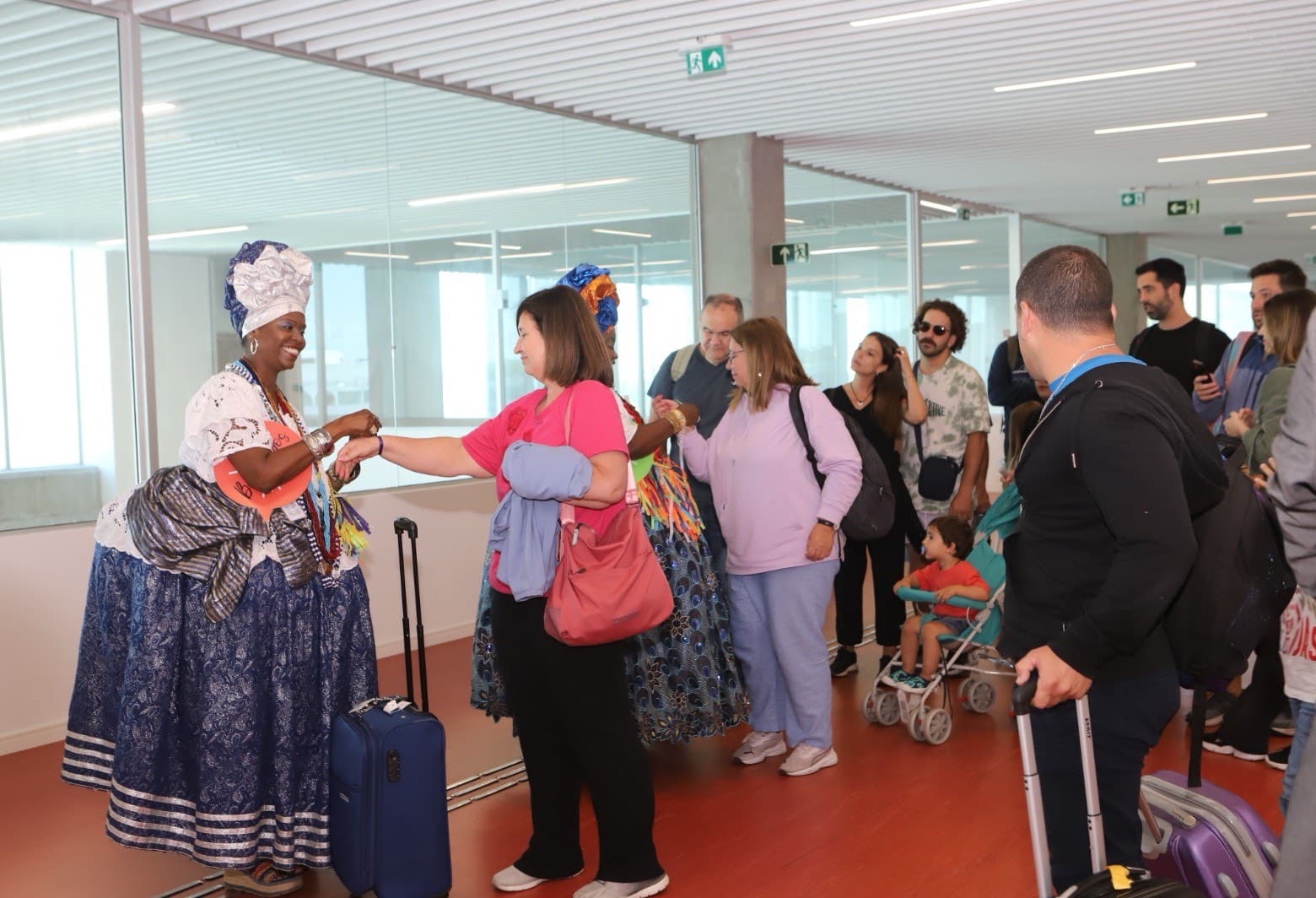 A estimativa é de um fluxo de quase três milhões de turistas durante o Carnaval