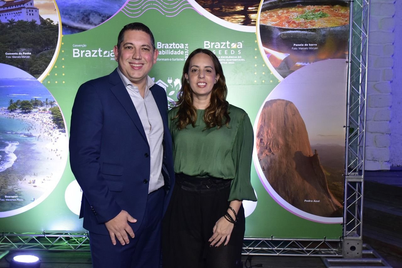 Fabiano Camargo, Presidente do Conselho de Administração da BRAZTOA, e Marina Figueiredo, Presidente Executiva da BRAZTOA