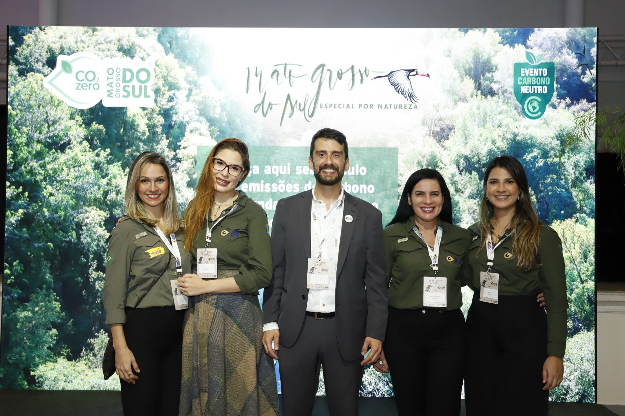 Bruno Wendling, diretor presidente da Fundação de turismo do Mato Grosso do Sul e equipe do MS- Foto: Greg Gregoragi