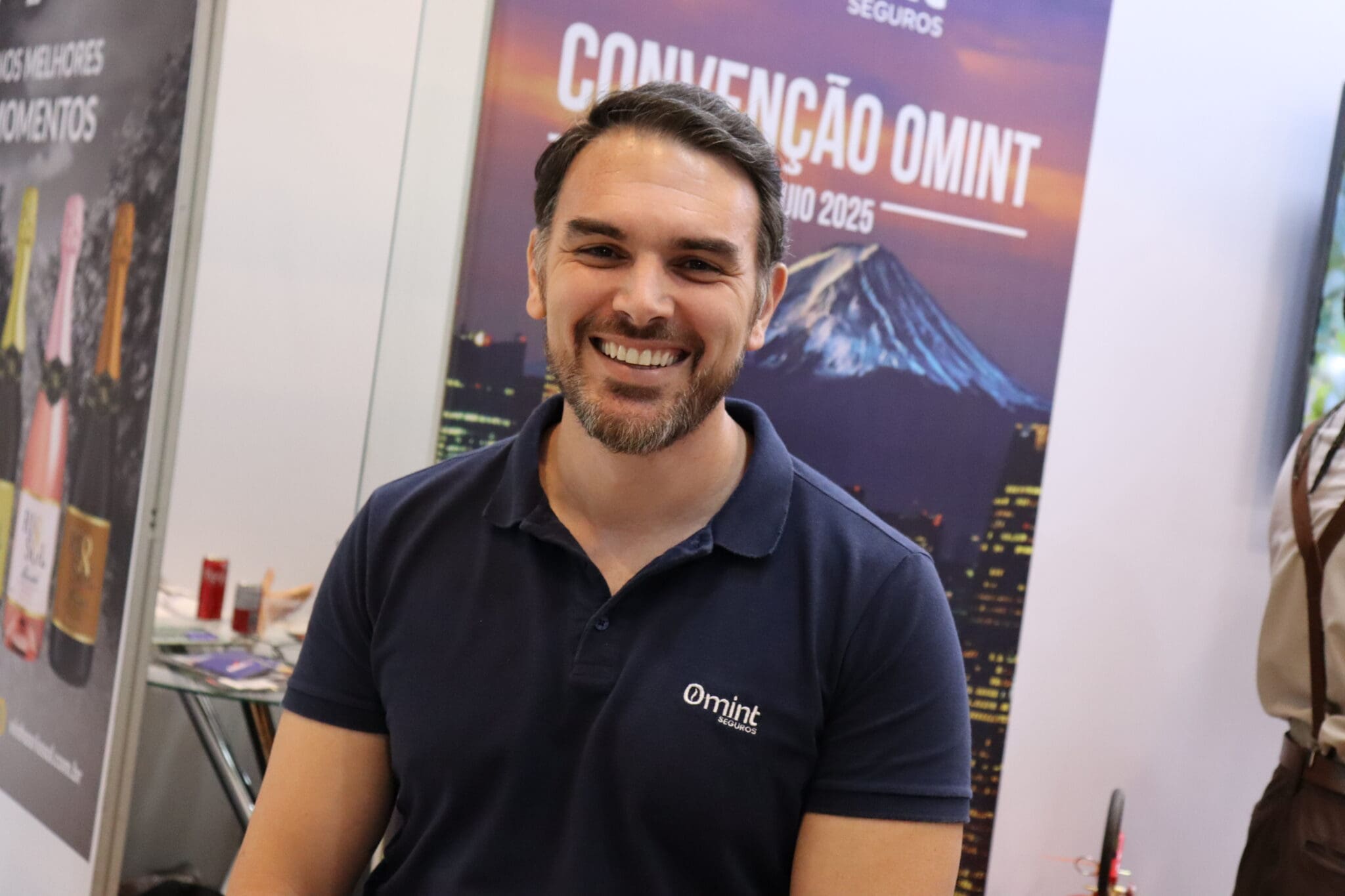 Felipe Cressoni, coordenador de Vendas de Seguro Viagem da Omint