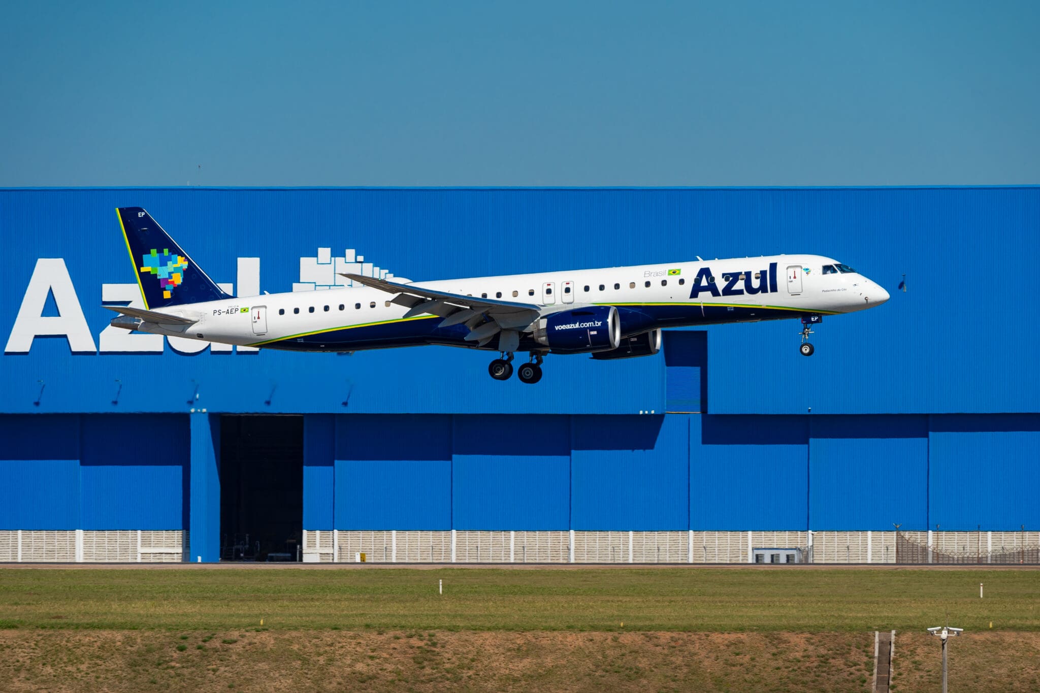 Azul