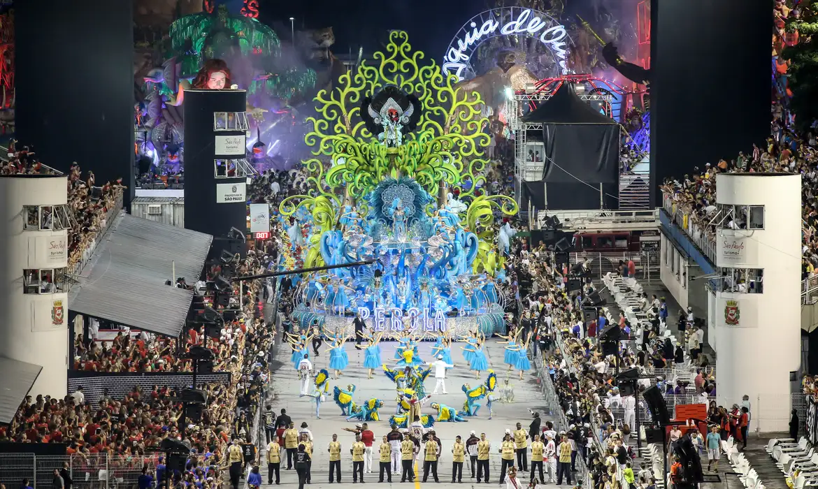 O estudo revelou que o Brasil é o país mais buscado por viajantes do mundo todo durante o Carnaval, sendo o Rio de Janeiro o segundo destino mais cobiçado em escala global (Foto: Divulgação)