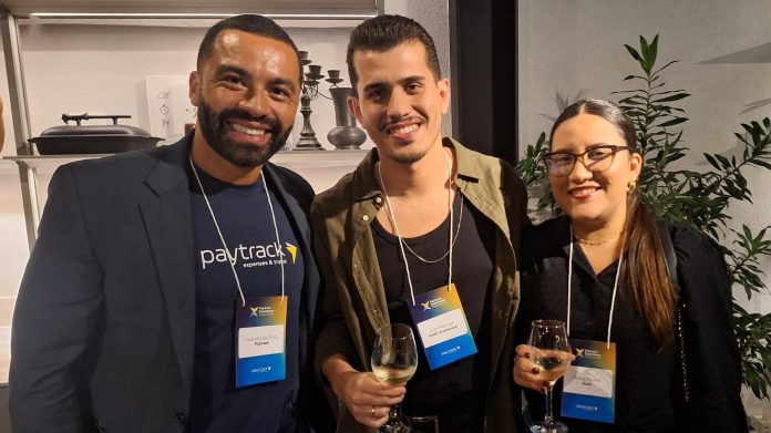 Leandro da Silva, Paytrack, Juan Mendes e Bruna Pereira, ambos do Ifood