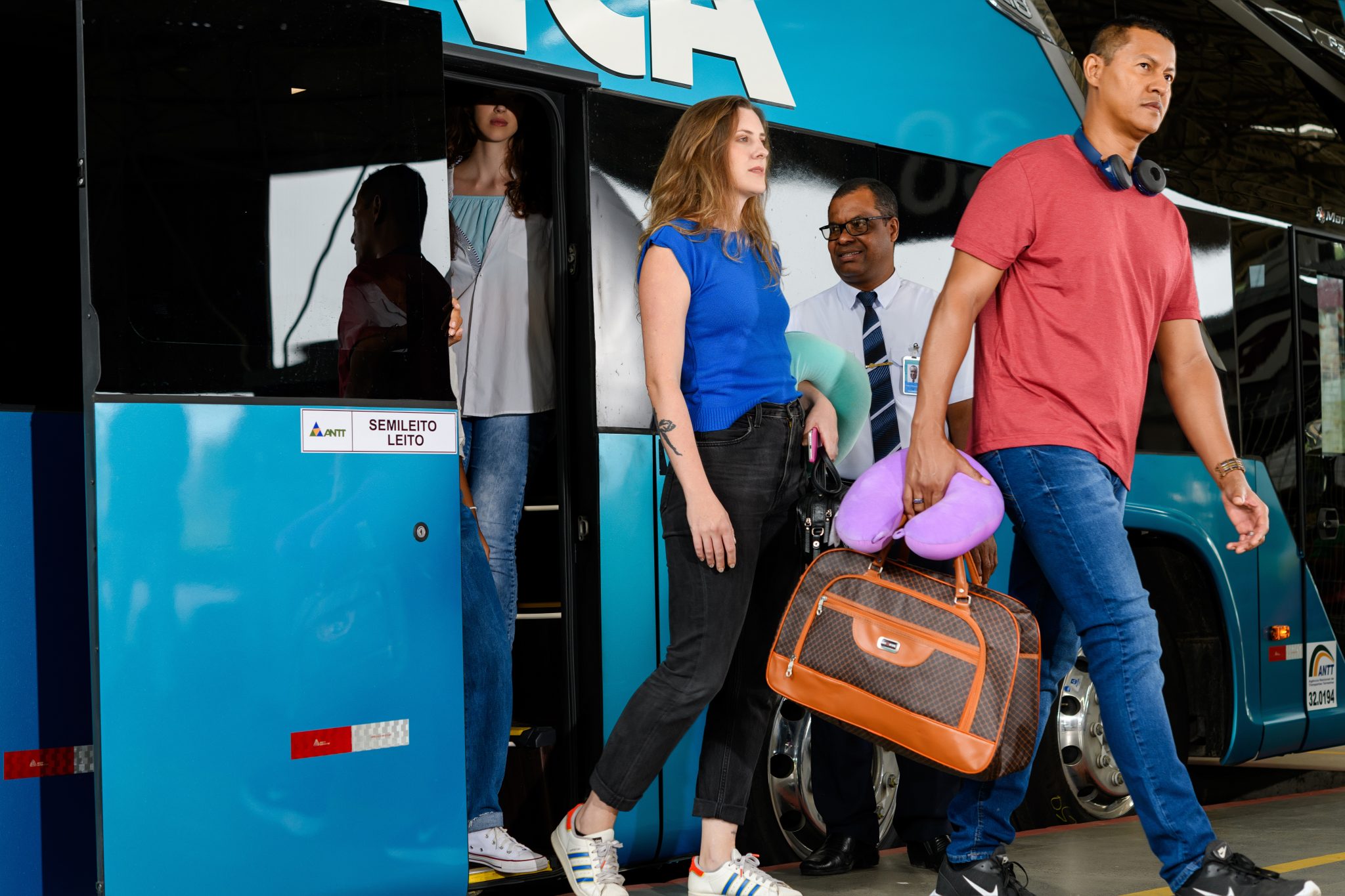 Viação Águia Branca inaugura ponto de embarque no Shopping Metrô Itaquera, em São Paulo, para novas linhas rodoviárias