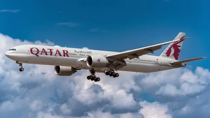 Qatar Airways fará ajustes de voos durante obras no Aeroporto de Doha em 2026, mantendo destinos e comunicando mudanças aos passageiros.