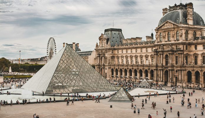 mika-baumeister-GCfE4fl7tIQ-unsplash fraude ingressos Louvre