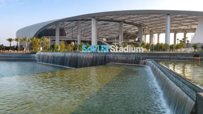 Trabalhadores do SoFi Stadium, em Los Angeles, aprovaram autorização para uma possível greve às vésperas da Copa do Mundo. Crédito: Divulgação/SoFi Stadium