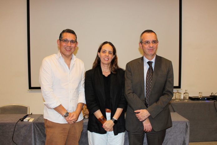 Fabiano Camargo e Marina Figueiredo, da Braztoa, com José Manuel Santos, do Turismo do Alentejo Braztoa Alentejo Portugal